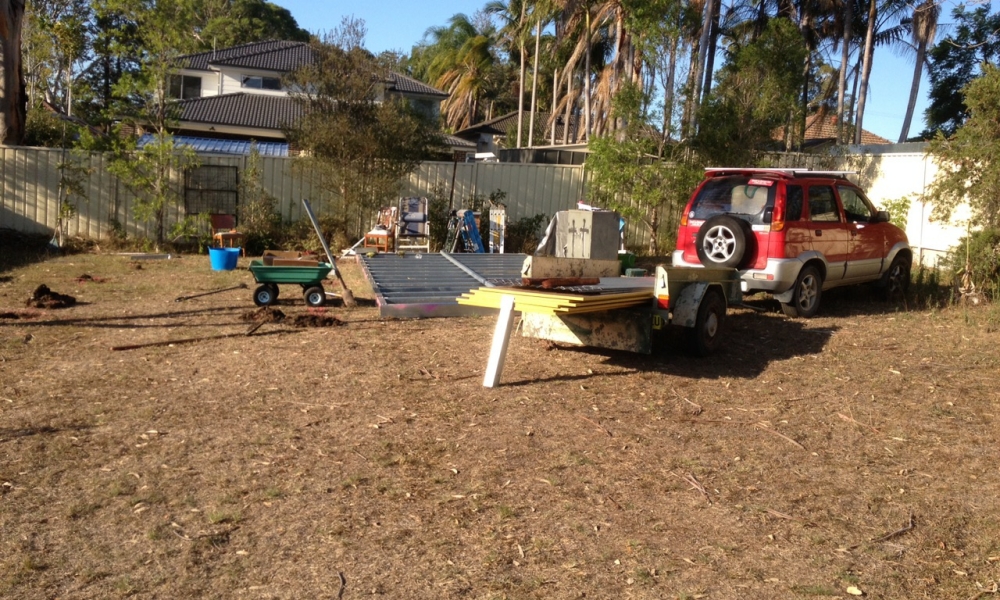 DIY Backyard Pod storage pod project - Day 1 - Delivery