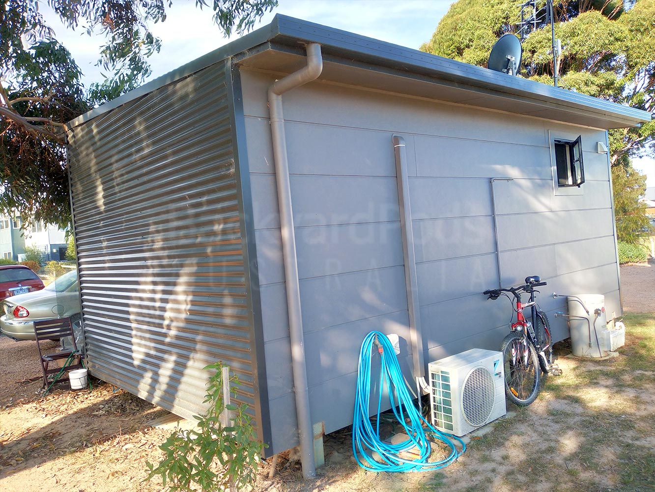 Unique coastal holiday cabin 4m x 6m at Mettung, eastern VIC