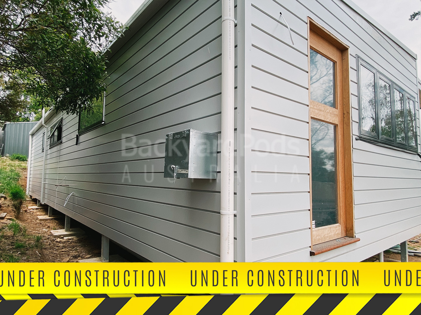 Superb 2BR DIY granny flat 4.5m x 13m in Blackheath, Blue Mountains NSW
