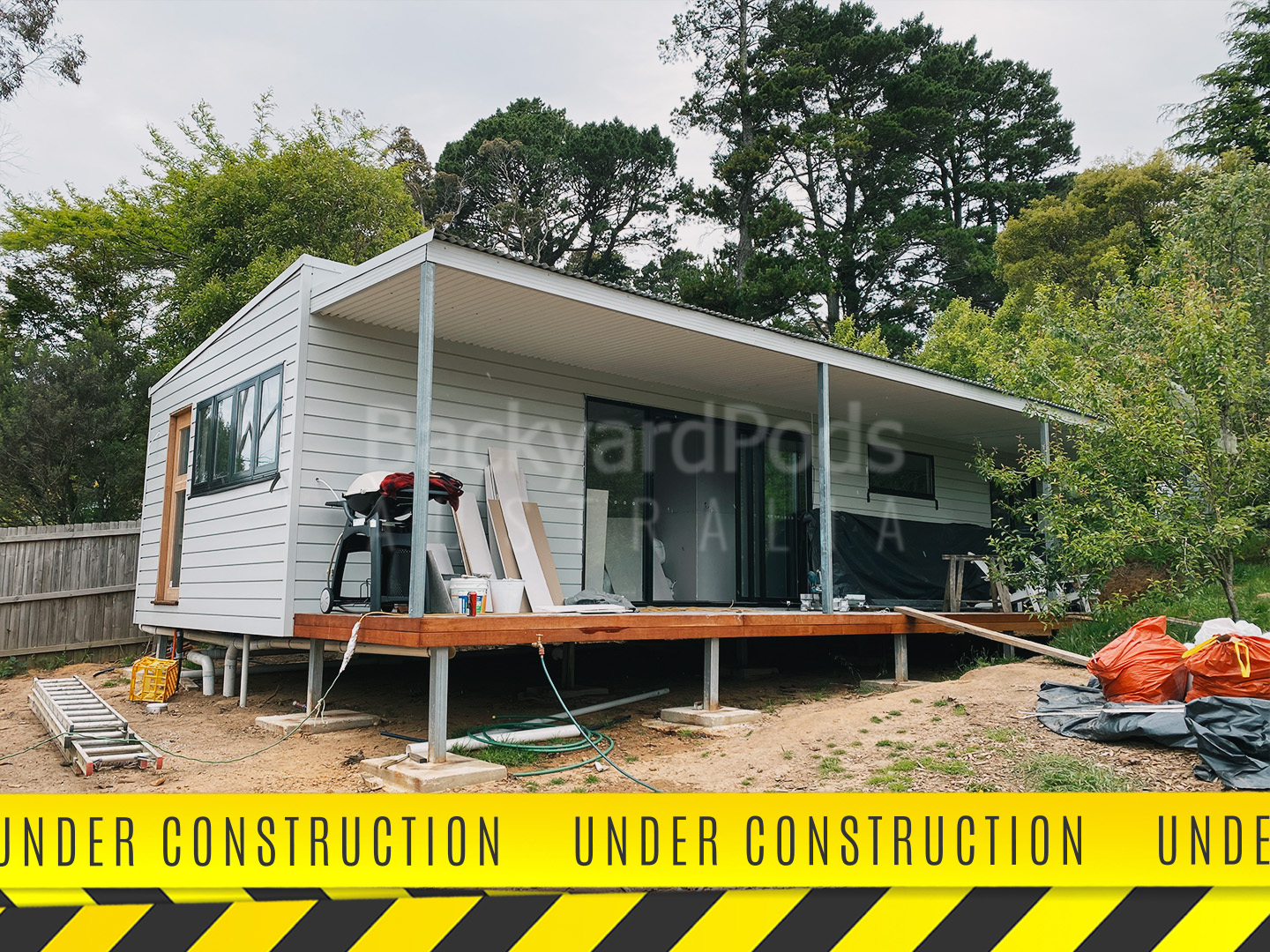 Superb 2BR DIY granny flat 4.5m x 13m in Blackheath, Blue Mountains NSW
